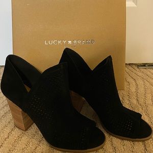 Lucky Brand Women’s size 10 Livey booties